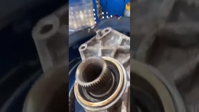 Обслуживание полного привода KIA Sorento смотреть онлайн