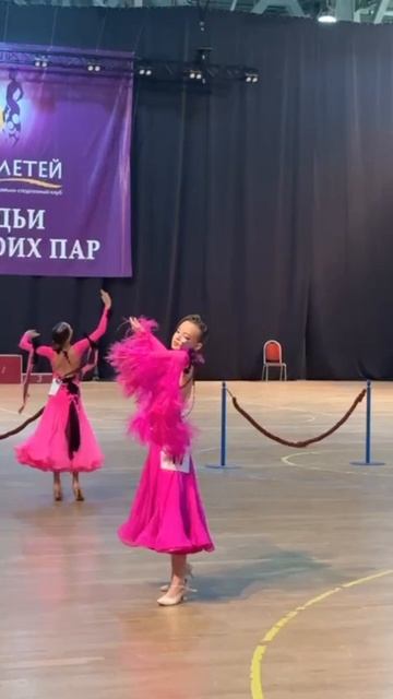 Медленный вальс, Гафурова Лина #танцы #бальныетанцы