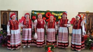 НСК, фольклорный ансамбль " Калинушка " " На опушке леса"