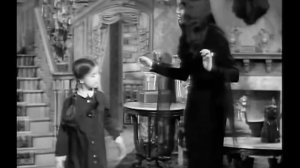 Танец Венcди и Ларча . Семейка Аддамс. The Wednesday Dance.