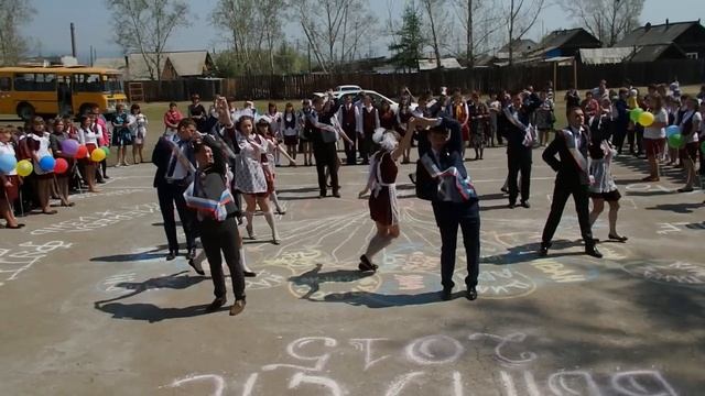 Танец выпускников 2015