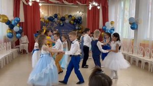 "Незабудковый вальс" на выпускном