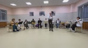 Русские потешки, обработка В. Фендрикова. 
Ансамбль русских народных инструментов "Ярмарка".