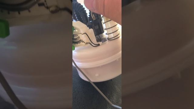 #рено логан степвей #бензонасос ремонт своими руками. смотреть онлайн