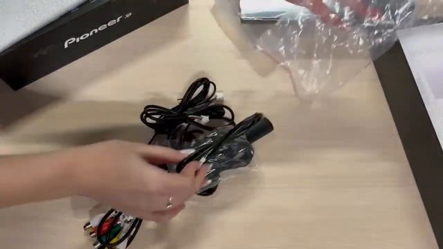 Распаковка магнитола Pioneer.up V5 #новосибирск #automobile #авто