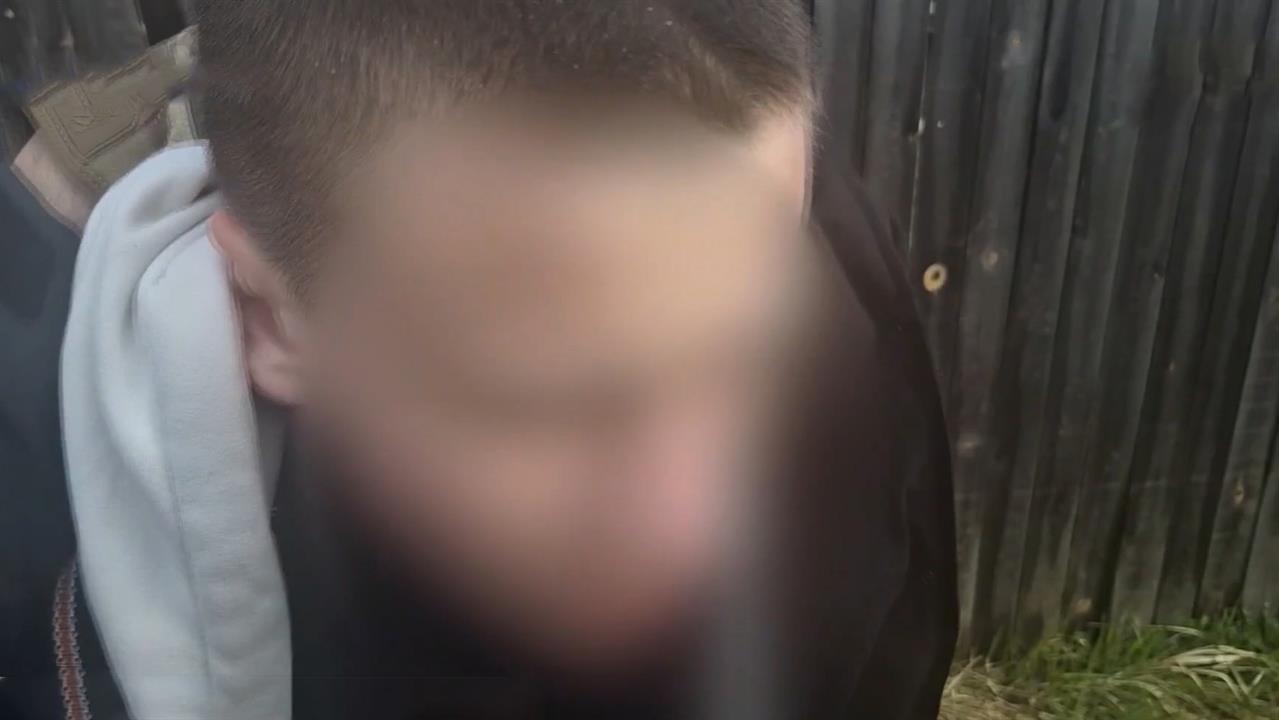 Появились кадры задержания планировавших поджог здания Минобороны подростков