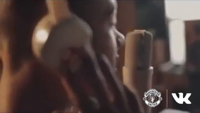 Memphis Depay читает реп