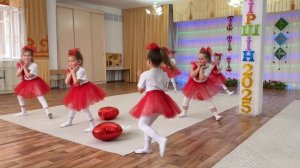 Булдiршiн 2025 Танец “А в глазах сердечки” д/с №117