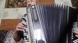 Выходил на поля молодой агроном.