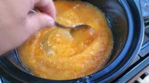 Вкуснейший абрикосовый кисло-сладкий соус с перцем.