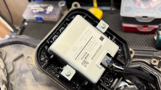 Домашняя работа. Toyota Highlander 2014 - чистка фар, замена стек? смотреть онлайн