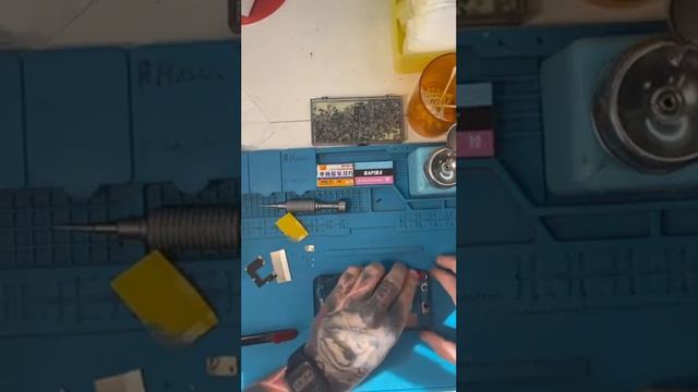 Ремонт iPhone 11 Pro смотреть онлайн