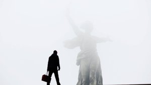 В голове Родины-матери в Волгограде нашли труп