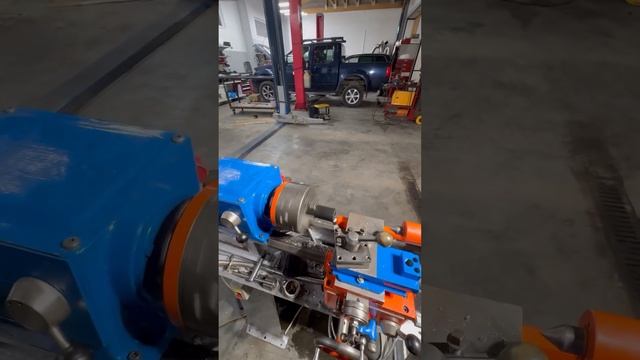 Токарний станок ТВШ смотреть онлайн