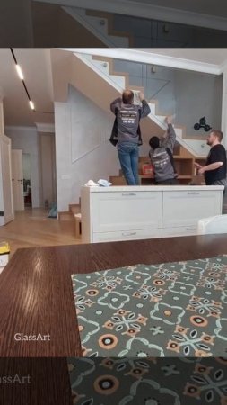 Стеклянное ограждение для лестницы