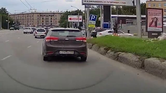 Свинота Киа Рио Р793НС138 смотреть онлайн