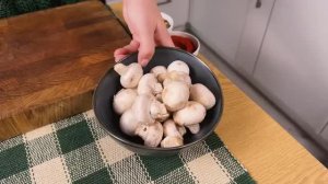 😋 Просто и сытно: шампиньоны с овощами, яйцами и сыром на сковороде ❗
