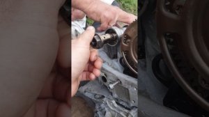 как открутить/заменить фазики мерседес M 272 двигатель
