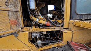 Продолжение ремонта CAT D6R. Вылетела ремонтная форсунка