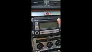 Volkswagen Passat B6 подкл AUX