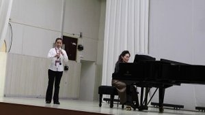 II Международный конкурс популярной музыки “Мелодии души” Д.Оюундарь-гобой Средняя категории 1