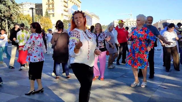 ОЙ, ЧОРНА, Я СИ ЧОРНА! ТАНЦЫ ХАРЬКОВ ОКТЯБРЬ 2024 #dance #тан? смотреть онлайн