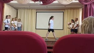 Лучший танец под песню самая самая😝