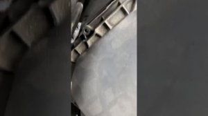 Замена воздушного фильтра на Мерседес E 400 W213