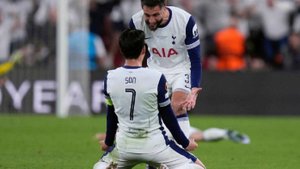 Футболисты английского "Тоттенхема" выиграли Лигу Европы