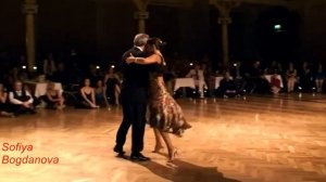 Красивая песня и танец! Андрей Рубежов   Любовь за 60 По?