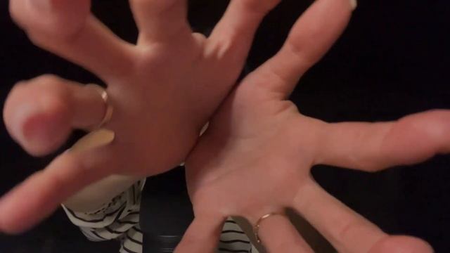 АСМР Визуальные триггеры. Плавные движения рук. Звуки смотреть онлайн