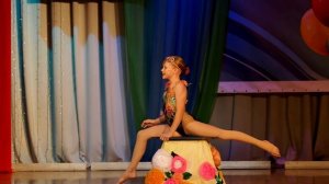 Пластический этюд "Фея цветов"