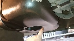 Iveco Daily ~2017. Снятие топливного бака. Removing the fuel tank.