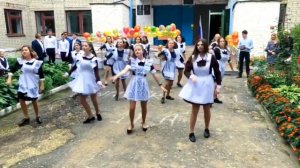 Танец на 1 сентября. На День учителя. 11 класс.2022