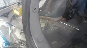 Сильно замятое заднее крыло на Киа Спортейдж