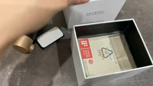 Распаковка — Автомобильный видеорегистратор 70mai Midrive смотреть онлайн