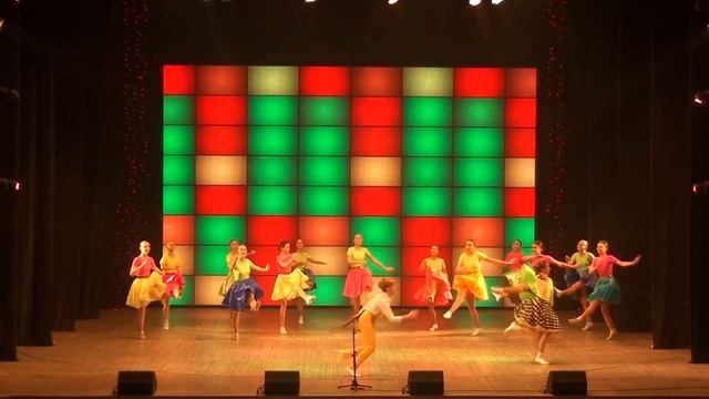 "Свинг!" ансамбль "Конфетти" Открытие творческого сезо? смотреть онлайн