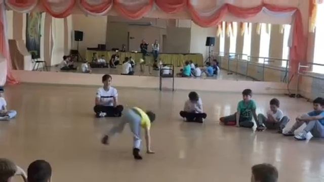 ПОЗДРАВИТЕЛЬНЫЙ БАТЛ для АРТЕМА ОЛЕГОВИЧА!! ДЖЕМ 2018