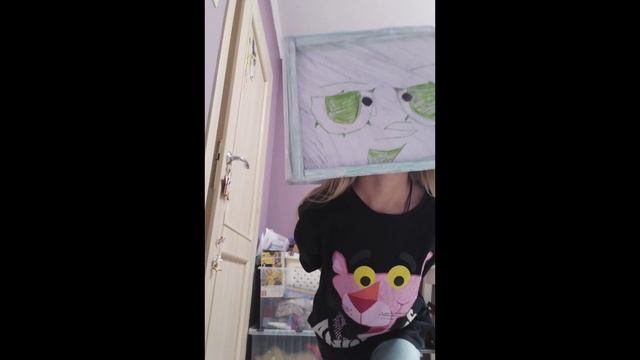 Не по теме акка,ну да ладно
СДЕЛАЛАСВОЙ ПЕРВЫЙ КСОПЛЕЙ!!!!
под мою ручки закарючки попалась вии!!!
