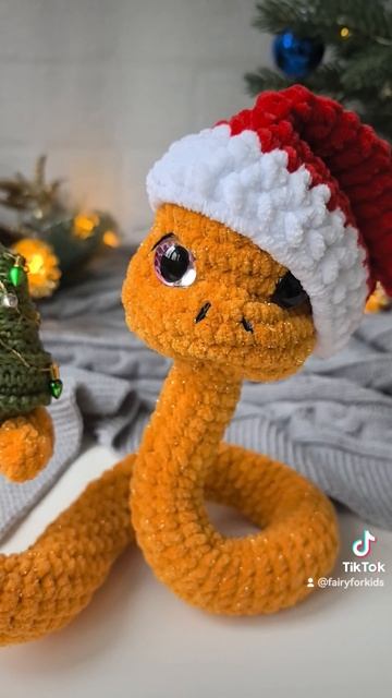 В наличии змейка с ёлочкой смотреть онлайн