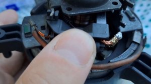 Как я менял щетки в моторчике печки bmw x5 E70.
