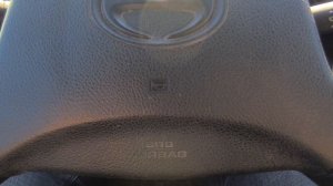 Пропал ближний свет левой фары Hino 300 2015-го года выпуска