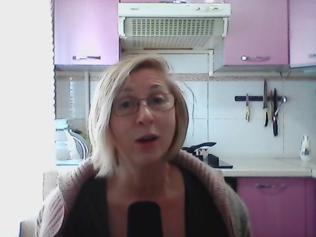 Карта ВТБ вместе с секретным кодом подвязана на сайты объявлений без моего ведома и разрешения