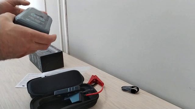 Обзор бустера Gearcon Jump Starter GC1500 с емкостью батареи 16800 mAh смотреть онлайн