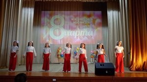 Танец "Моя мама круче всех"