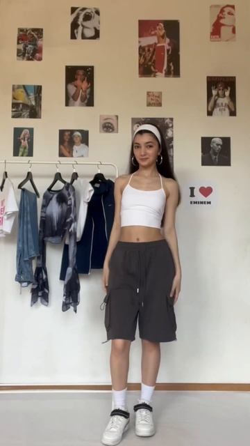 шорты карго нужны всем , они шикарны #outfitideas #y2k #fashionblogger смотреть онлайн