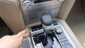 Рестайлинг салона Land Cruiser 200, магнитола и руль в стиле LC