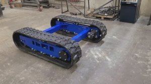 Гусеничное шасси для малогабаритной буровой установки массой 3 тонны