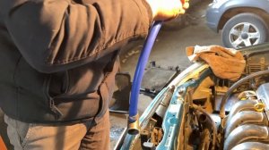 Замена радиатора на Toyota Corolla Fielder