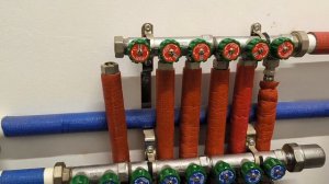 Коллектор Far 3/4 на 1/2 выхода